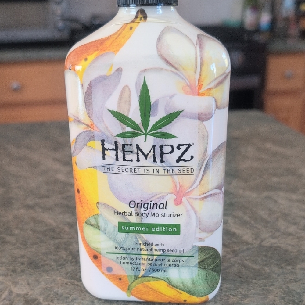 Hempz Original Herbal Body Moisturizer - Floral Design